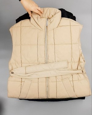 Фотография  880 - Верхняя одежда ONLY 104#10 кг, ЛОТ №7196 оптом в Кемерово и Кемеровской области