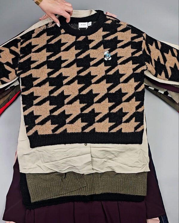 Фотография  316 - VILA Winter mix 104#15 кг, ЛОТ СТ-10083 оптом в Кемерово и Кемеровской области