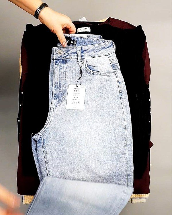 Фотография  650 - Bestseller Winter mix 104#15 кг, ЛОТ №7306 оптом в Кемерово и Кемеровской области