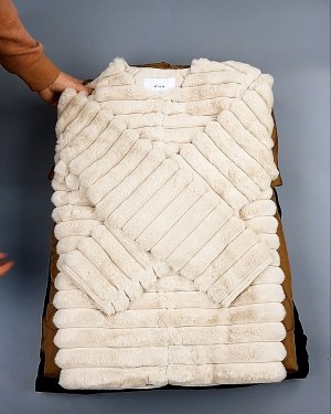 Фотография  705 - Bestseller Winter В mix 114#15 кг, ЛОТ №7374 оптом в Кемерово и Кемеровской области