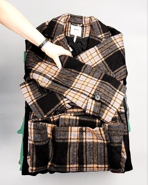 Фотография  133 - Пальто Bestseller 104#10,75 кг, ЛОТ №7561 оптом в Кемерово и Кемеровской области