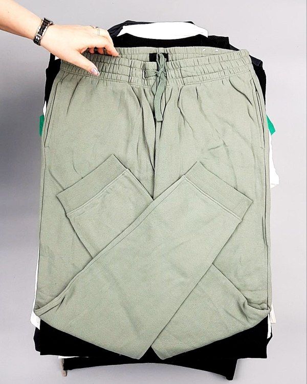 Фотография  261 - 12191 H&M mix textil 1224#25 кг, ЛОТ №7489 оптом в Кемерово и Кемеровской области