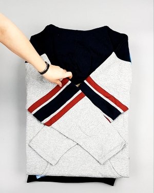 Фотография  682 - Толстовки СТОК CAN 0424#10 кг, ЛОТ №7447 оптом в Кемерово и Кемеровской области