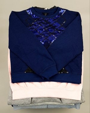 Купить SWEATSHIRT CAN 084#10 кг, ЛОТ №7617 оптом в Кемерово и Кемеровской области