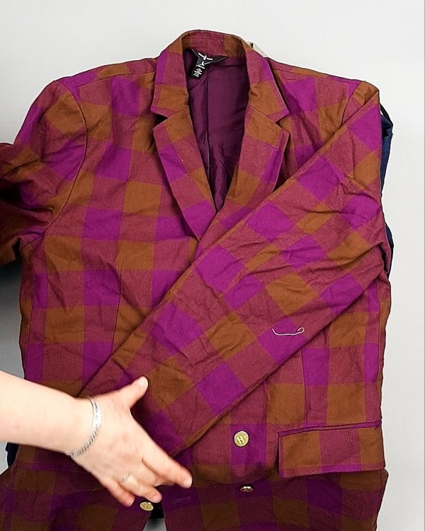 Фотография  173 - Пиджаки муж AMAZON 015#7,8 кг, ЛОТ №7774 оптом в Кемерово и Кемеровской области