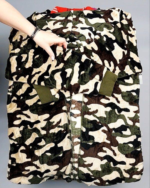 Фотография  831 - AMAZON mix жен весна 015#18 кг, ЛОТ №7717 оптом в Кемерово и Кемеровской области