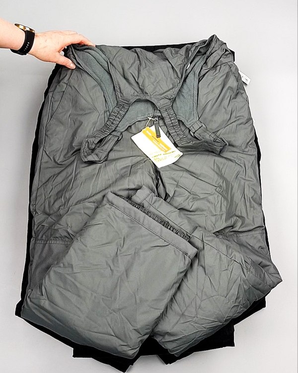 Фотография  920 - Штаны горнолыжные м/ж AMAZON 015#5,45 кг, ЛОТ №7787 оптом в Кемерово и Кемеровской области