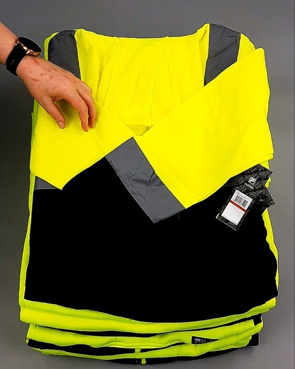 Фотография  974 - FILA CAN 084#7 кг, ЛОТ №7627 оптом в Кемерово и Кемеровской области