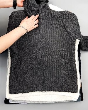 Фотография  546 - Джемпера СТОК CAN 084#7 кг, ЛОТ №7648 оптом в Кемерово и Кемеровской области