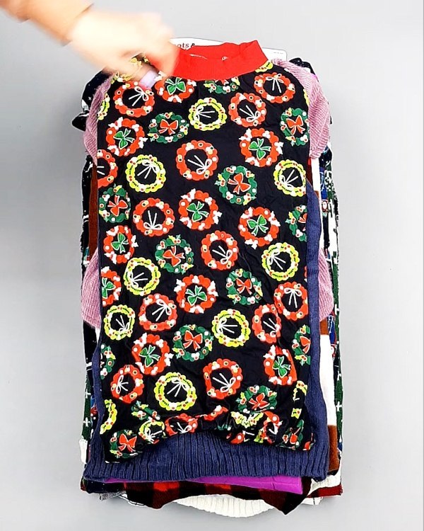 Фотография  989 - Одежда для собак AMAZON 015#4 кг, ЛОТ №7800 оптом в Кемерово и Кемеровской области