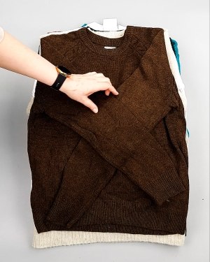 Фотография  481 - Джемпера СТОК CAN 084#7 кг, ЛОТ №7647 оптом в Кемерово и Кемеровской области