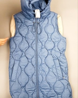 Фотография  379 - Верхняя одежда весна TOM TAILOR 124#7,8 кг, ЛОТ №7581 оптом в Кемерово и Кемеровской области