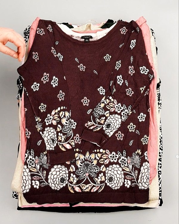 Фотография  867 - Джемпера легкие СТОК CAN 084#7 кг, ЛОТ №7632 оптом в Кемерово и Кемеровской области