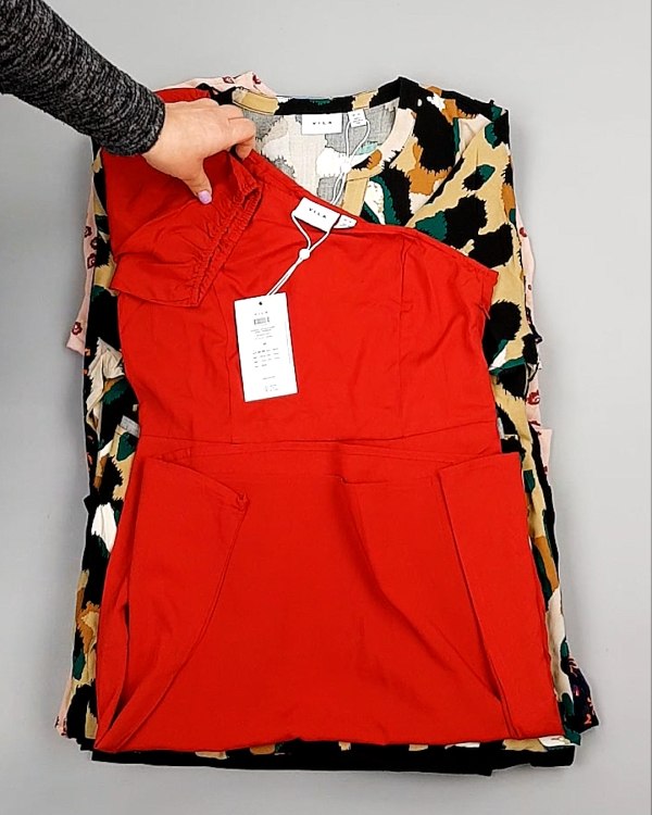 Фотография  998 - Платья VILA Summer 104#5 кг, ЛОТ №7833 оптом в Кемерово и Кемеровской области