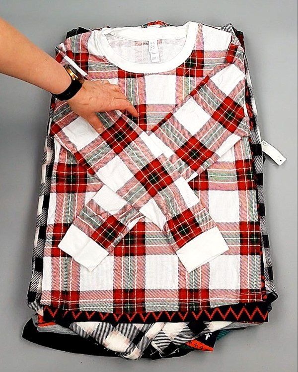 Фотография  434 - Домашняя одежда м/ж AMAZON 015#7 кг, ЛОТ №7783 оптом в Кемерово и Кемеровской области