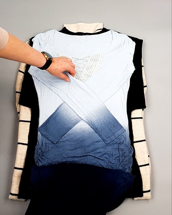 Фотография  530 - Платья СТОК CAN зима 084#7 кг, ЛОТ №7695 оптом в Кемерово и Кемеровской области