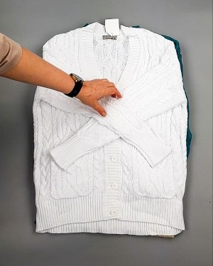 Фотография  151 - Джемпера СТОК CAN 084#7 кг, ЛОТ №7647 оптом в Кемерово и Кемеровской области