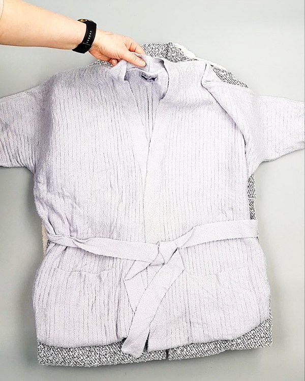 Фотография  326 - Кардиганы СТОК CAN 084#7 кг, ЛОТ №7671 оптом в Кемерово и Кемеровской области