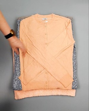 Фотография  657 - Джемпера легкие СТОК CAN 084#7 кг, ЛОТ №7635 оптом в Кемерово и Кемеровской области