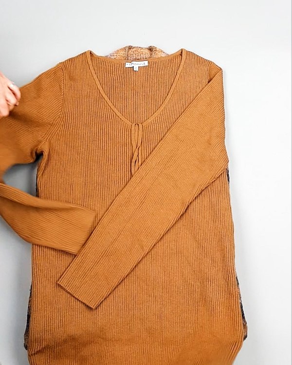 Фотография  703 - Платья СТОК CAN зима 084#7 кг, ЛОТ №7825 оптом в Кемерово и Кемеровской области