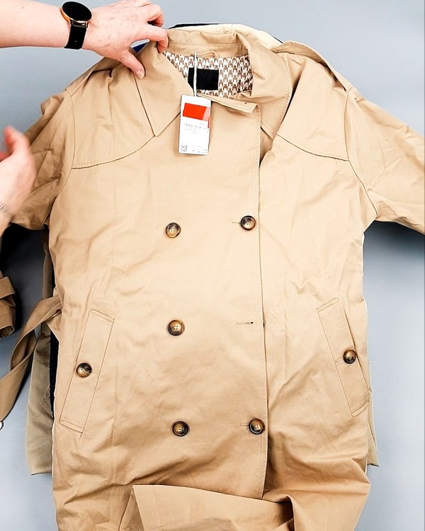 Фотография  875 - Ветровки м/ж C&A 025#10 кг, ЛОТ №7864 оптом в Кемерово и Кемеровской области