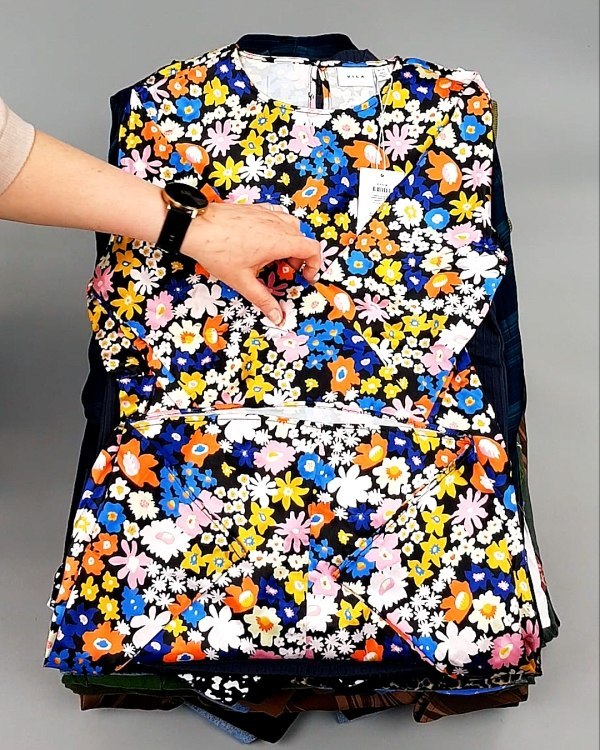 Фотография  823 - ДАНИЯ Summer mix 24#15 кг, ЛОТ №8044 оптом в Кемерово и Кемеровской области