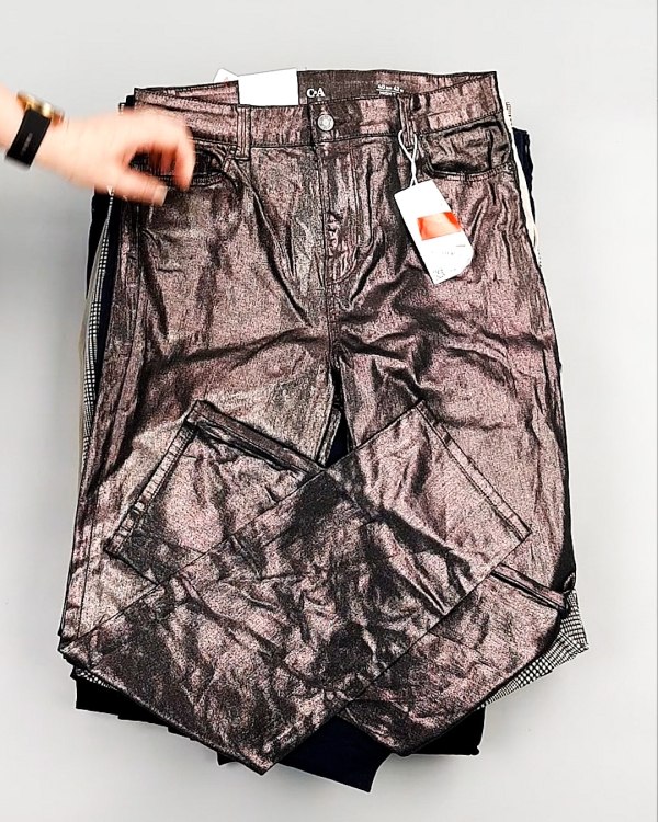 Фотография  431 - Брюки женские лето C&A 025#10 кг, ЛОТ №7895 оптом в Кемерово и Кемеровской области