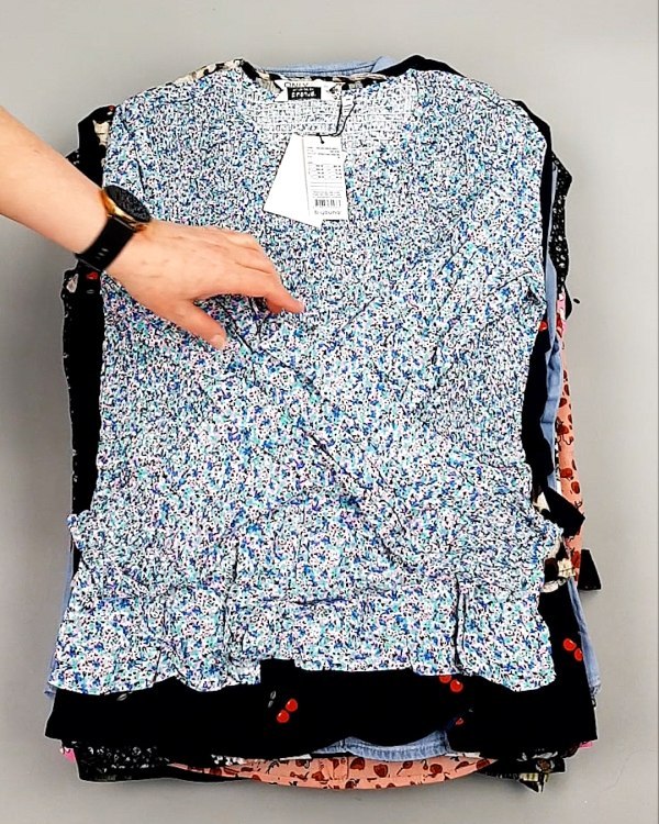 Фотография  131 - Блузки Bestseller 44#5 кг оптом в Кемерово и Кемеровской области