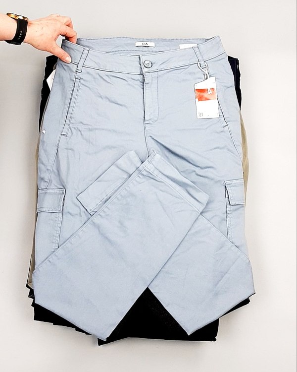 Фотография  301 - Брюки женские лето C&A 025#10 кг, ЛОТ №7895 оптом в Кемерово и Кемеровской области