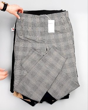 Фотография  284 - Брюки женские лето C&A 025#10 кг оптом в Кемерово и Кемеровской области