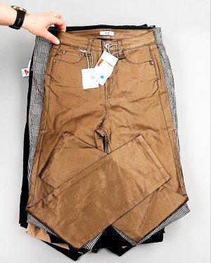 Фотография  670 - Брюки женские лето C&A 025#10 кг, ЛОТ №7892 оптом в Кемерово и Кемеровской области