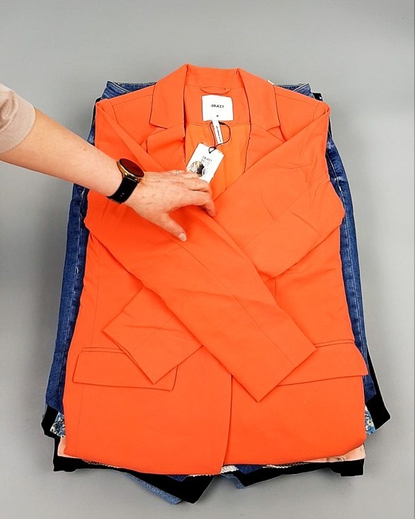 Фотография  423 - ДАНИЯ Summer mix 24#15 кг, ЛОТ №8044 оптом в Кемерово и Кемеровской области