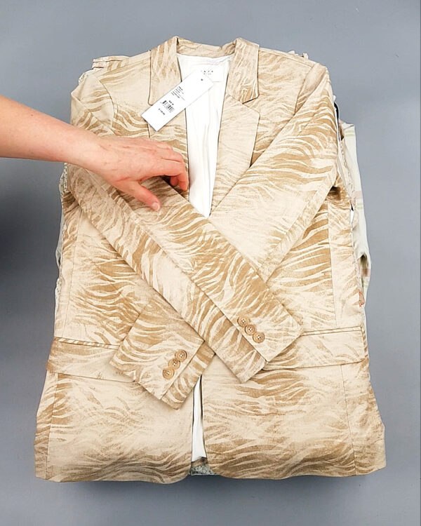 Фотография  605 - YA YA mix 43#40 шт, ЛОТ №8267 оптом в Кемерово и Кемеровской области