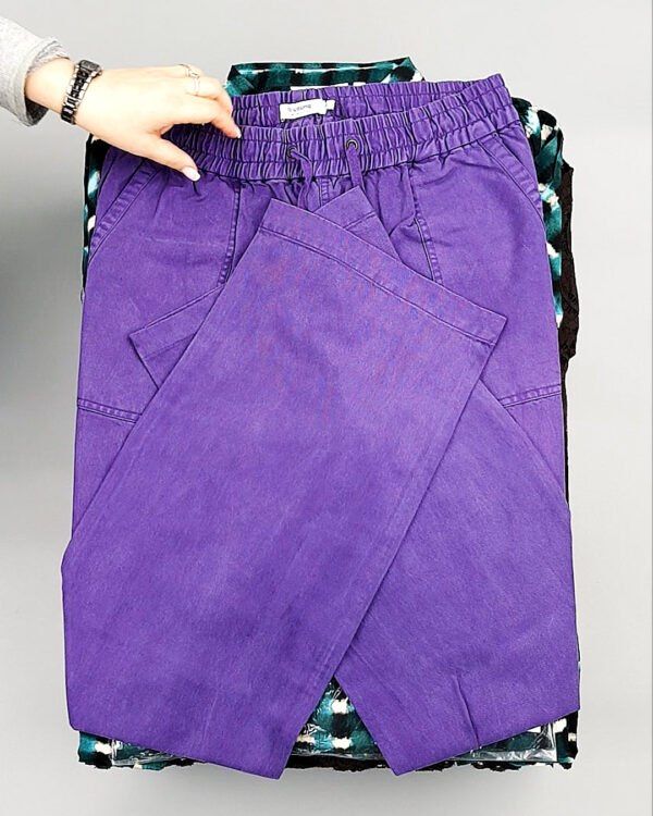 Фотография  586 - B.YOUNG Summer mix 035#15 кг, ЛОТ №8201 оптом в Кемерово и Кемеровской области