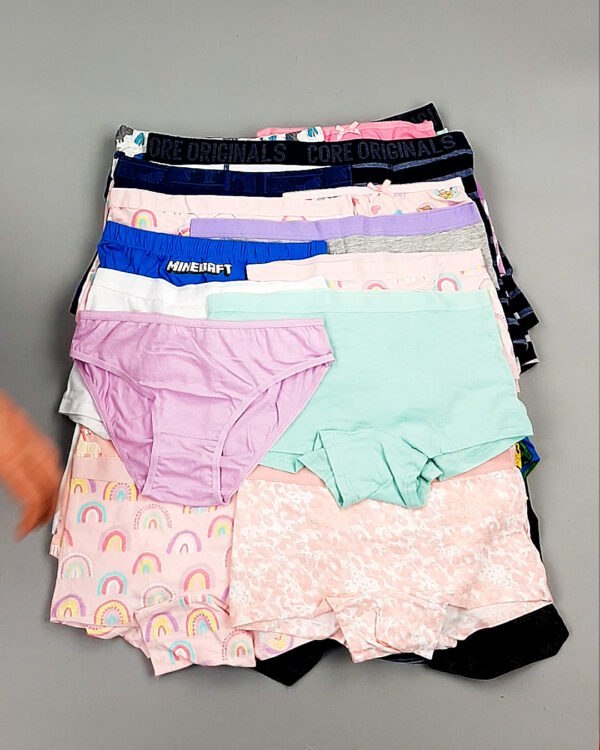 Фотография  639 - Нижнее белье kids C&A#3 кг, ЛОТ №8172 оптом в Кемерово и Кемеровской области