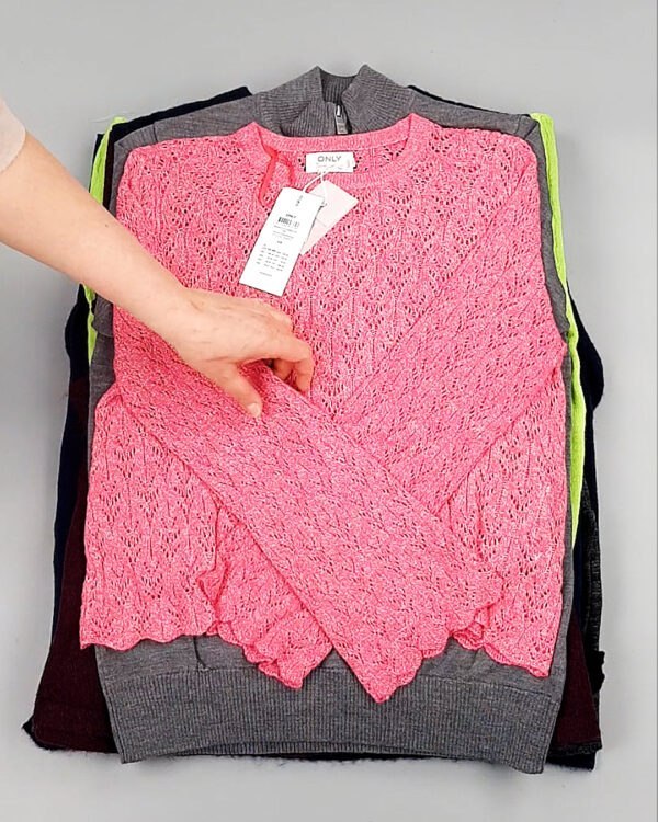 Фотография  382 - Джемпера легкие Bestseller+DK 035#7 кг, ЛОТ №8254 оптом в Кемерово и Кемеровской области