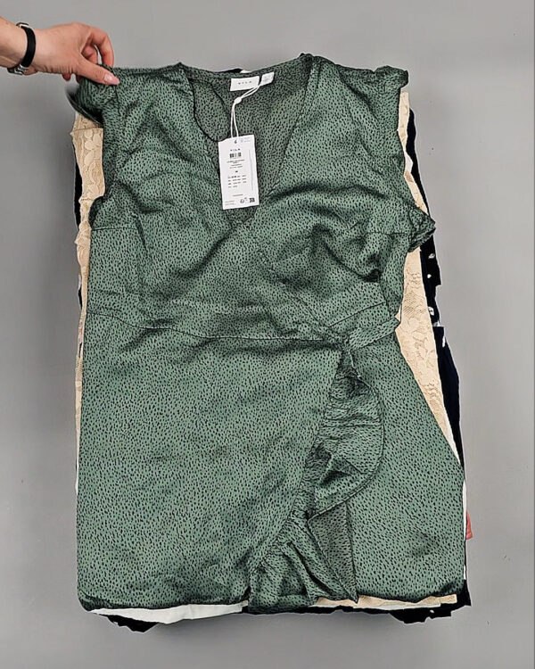 Фотография  852 - Платья VILA Summer 045#5 кг, ЛОТ №8618 оптом в Кемерово и Кемеровской области