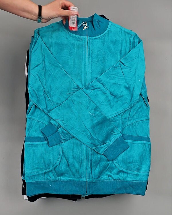 Фотография  126 - Спортивные костюмы  AD83#10 шт, ЛОТ №8639 оптом в Кемерово и Кемеровской области