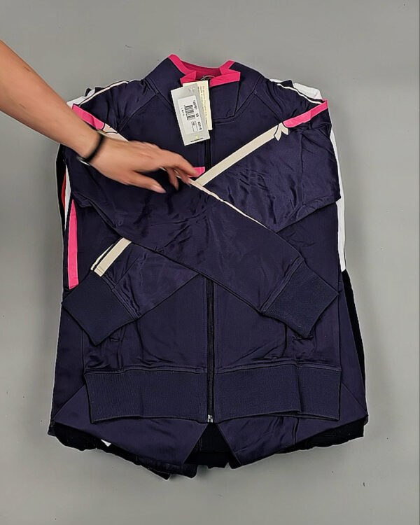 Фотография  917 - Спортивные костюмы  AD83#10 шт, ЛОТ №8641 оптом в Кемерово и Кемеровской области