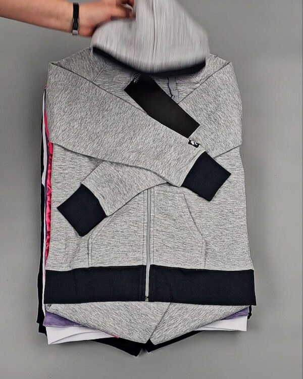 Фотография  386 - Спортивные костюмы  AD83#10 шт, ЛОТ №8638 оптом в Кемерово и Кемеровской области