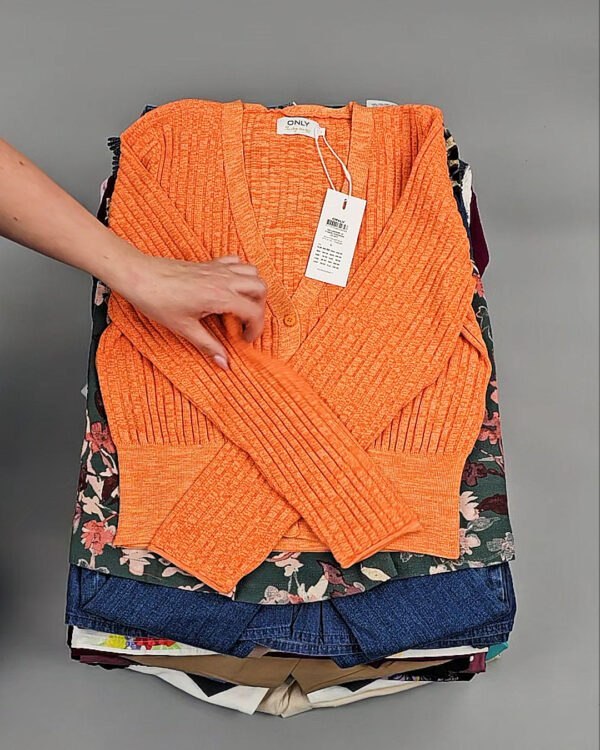 Фотография  171 - ONLY Summer mix 045#15 кг, ЛОТ №8456 оптом в Кемерово и Кемеровской области