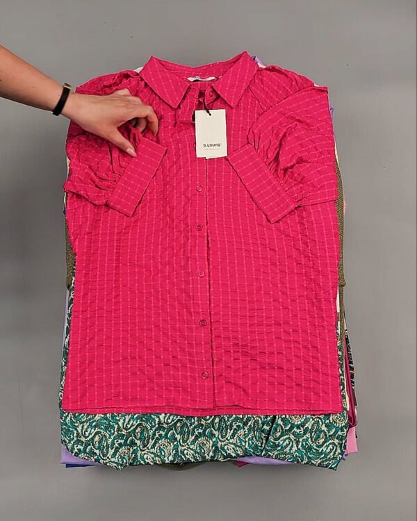 Фотография  913 - B.YOUNG Summer mix 045#15 кг, ЛОТ №8570 оптом в Кемерово и Кемеровской области