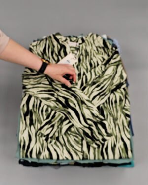 Фотография  624 - ONLY Summer mix 045#15 кг, ЛОТ №8514 оптом в Кемерово и Кемеровской области