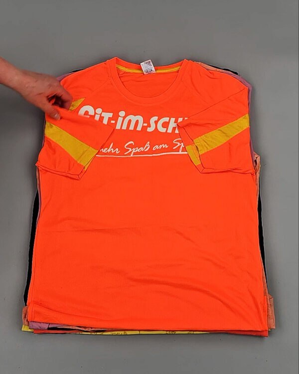 Фотография  536 - Футболки м/ж Cr+Ex#8,3 кг, ЛОТ № ВК0102 оптом в Кемерово и Кемеровской области