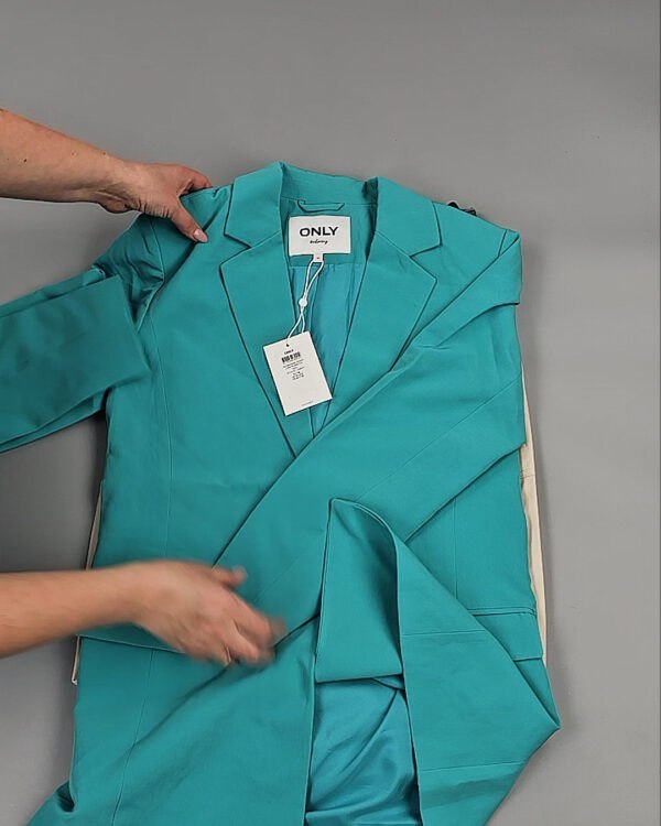 Фотография  114 - ONLY Summer mix 045#15 кг, ЛОТ №8456 оптом в Кемерово и Кемеровской области