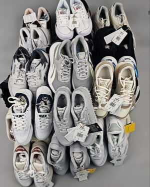 Купить Кроссовки Reebok#23 шт, ЛОТ №8897 оптом в Кемерово и Кемеровской области
