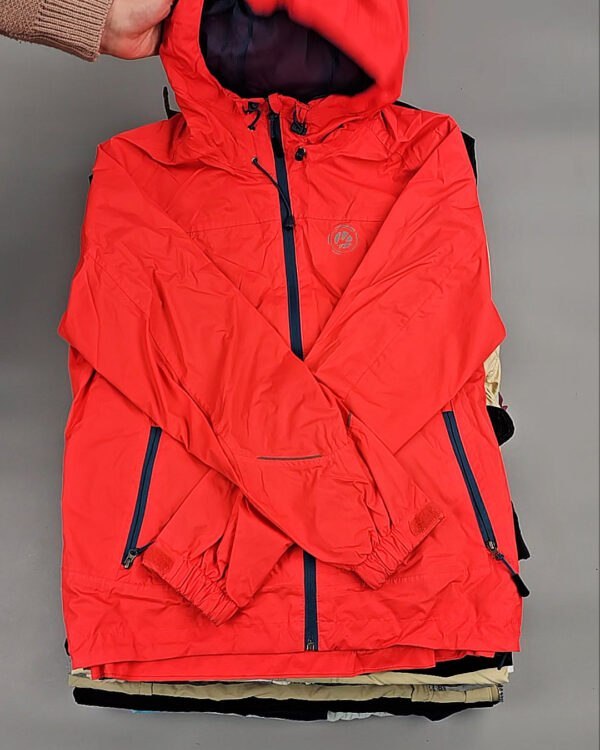 Фотография  612 - Ветровки женские#25 кг, ЛОТ № ВК0086 оптом в Кемерово и Кемеровской области