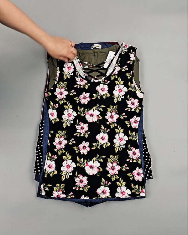 Фотография  735 - Летний микс CALZEDONIA, 50 шт, ЛОТ №8857 оптом в Кемерово и Кемеровской области