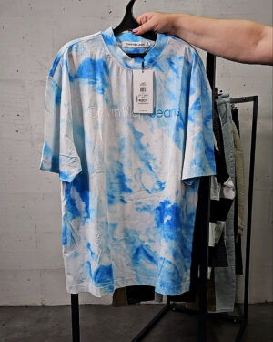 Фотография  634 - LACOSTE, CALVIN KLEIN, TOMMY HILFIGER, GUESS + 075#20 шт, ЛОТ №9072 оптом в Кемерово и Кемеровской области