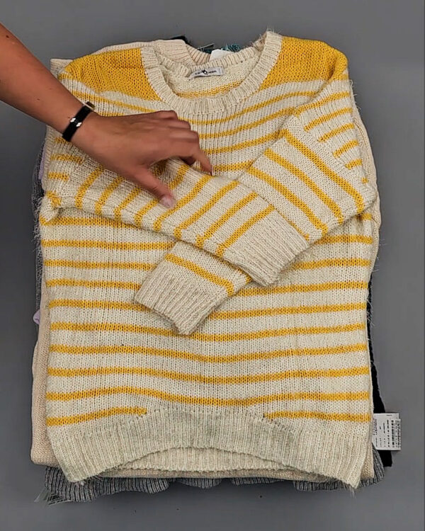 Фотография  910 - Джемпера Корея 085#7 кг оптом в Кемерово и Кемеровской области